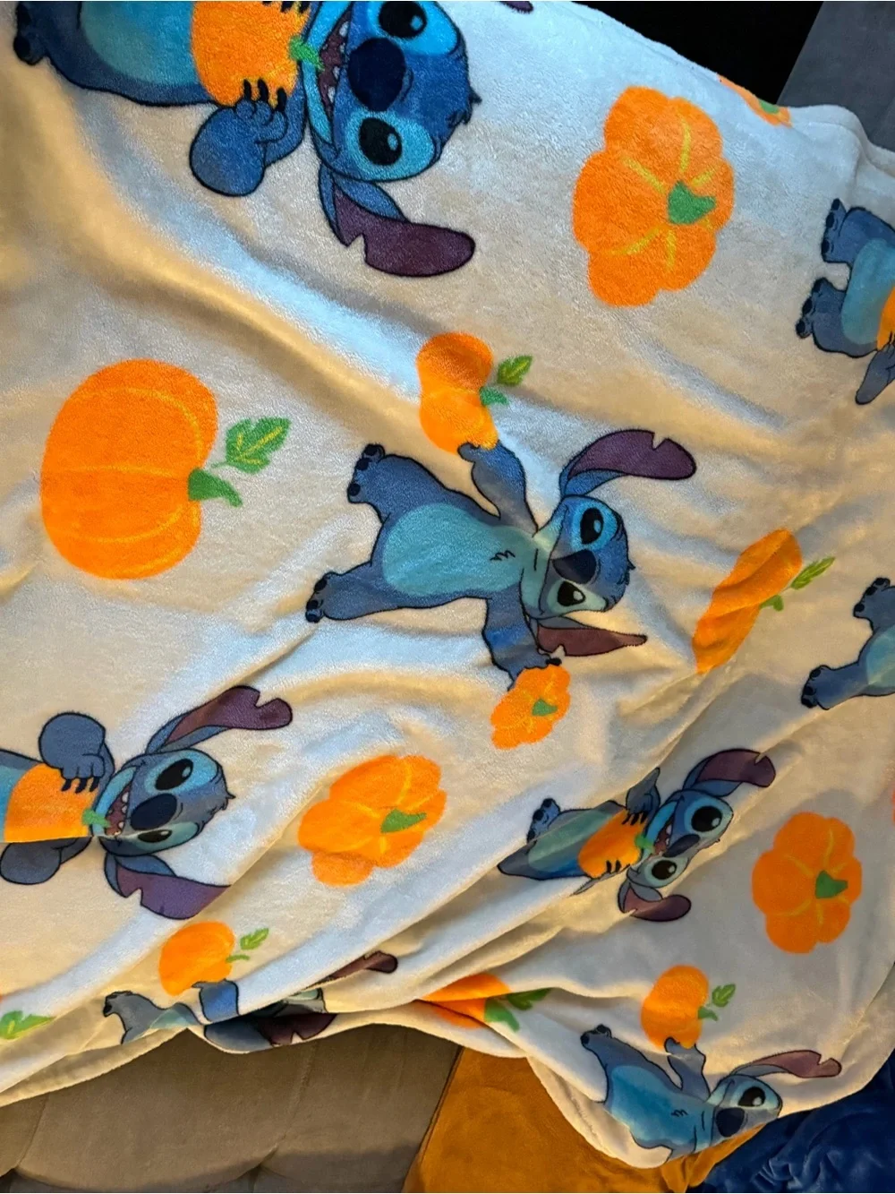 Disney Lilo & Stitch Plush Throw Blanket with Orange Pumpkin Print